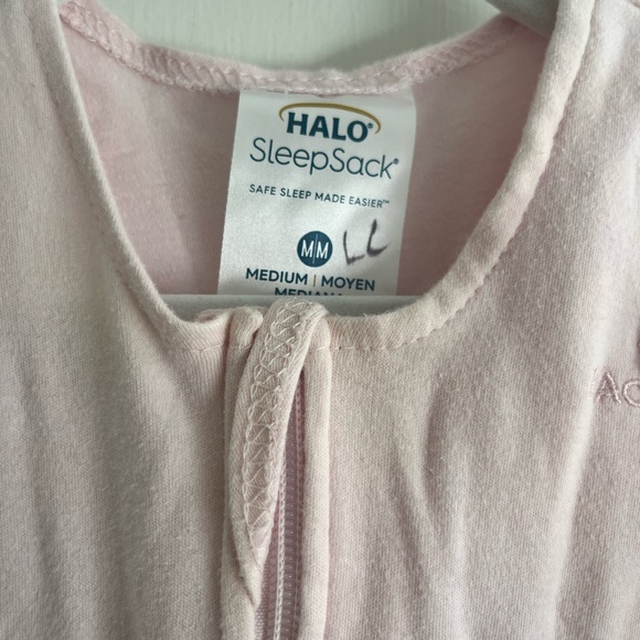 3 Halo sleep sacks. Size medium. 4 sacks sold as a group. - Picture 5 of 10